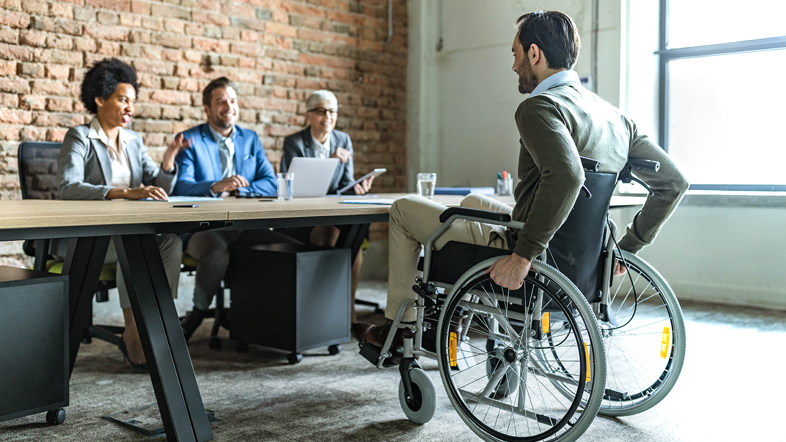 The Influence of Unconscious Bias In Decision Making (Managers and Recruiters)